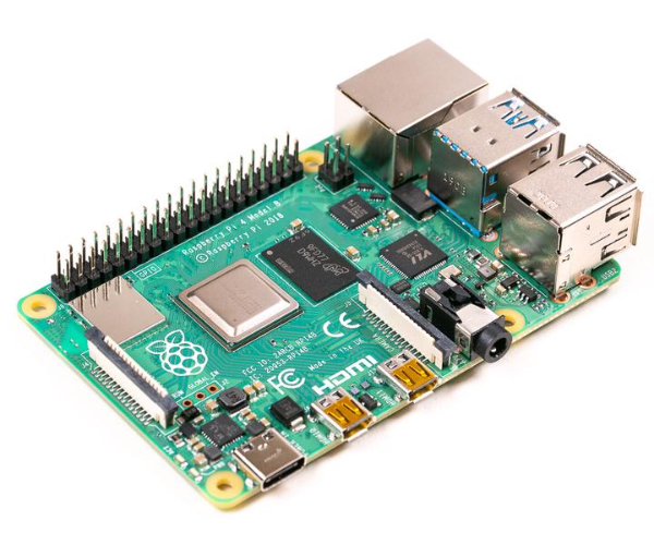 画像:Raspberry Pi 4 | (2023年6月現在:国内正規代理店のご紹介)