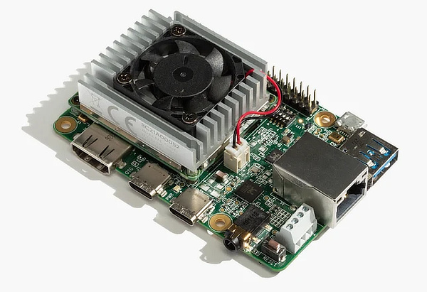 Coral Dev Board | Google Edge TPU 開発 ボード